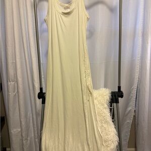 Elegant Cream Sleeveless Dress